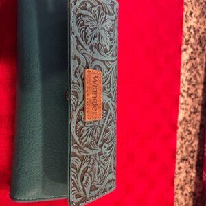 Wrangler Turquoise Tooled Floral RFID Wallet Wristlet NWT